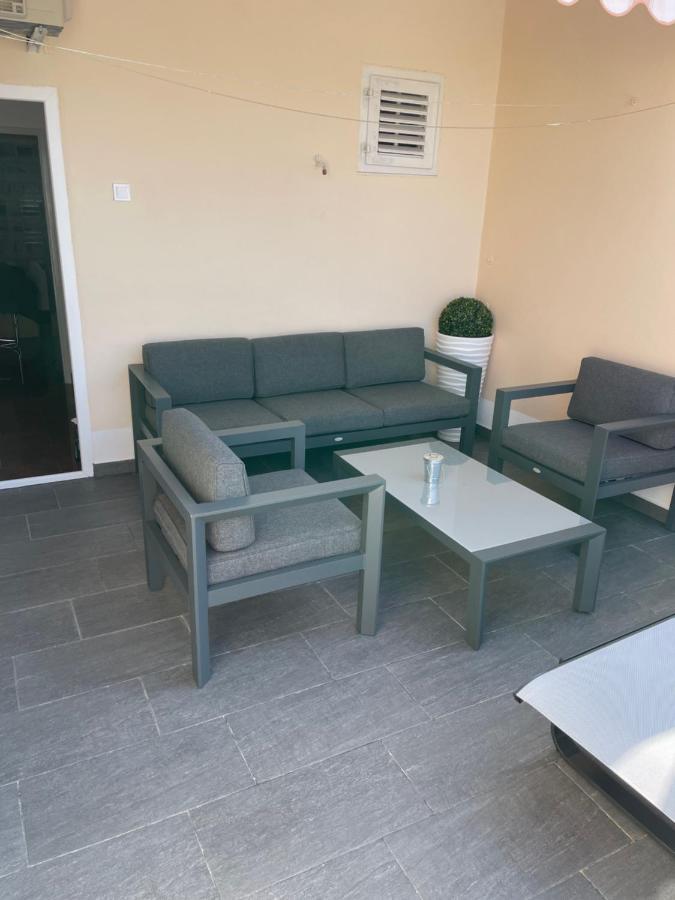 Apartments Miriam Srima Vodice Exterior photo